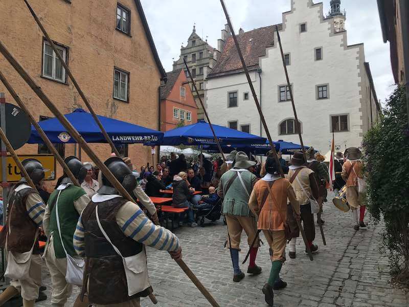 ドイツのイベント◆ローテンブルクの中世祭り◆まるでドラクエの世界！